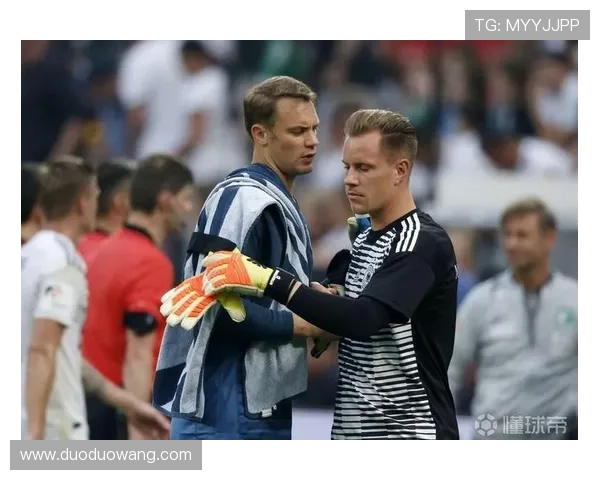 拜仁或签霍伊尔接替诺伊尔